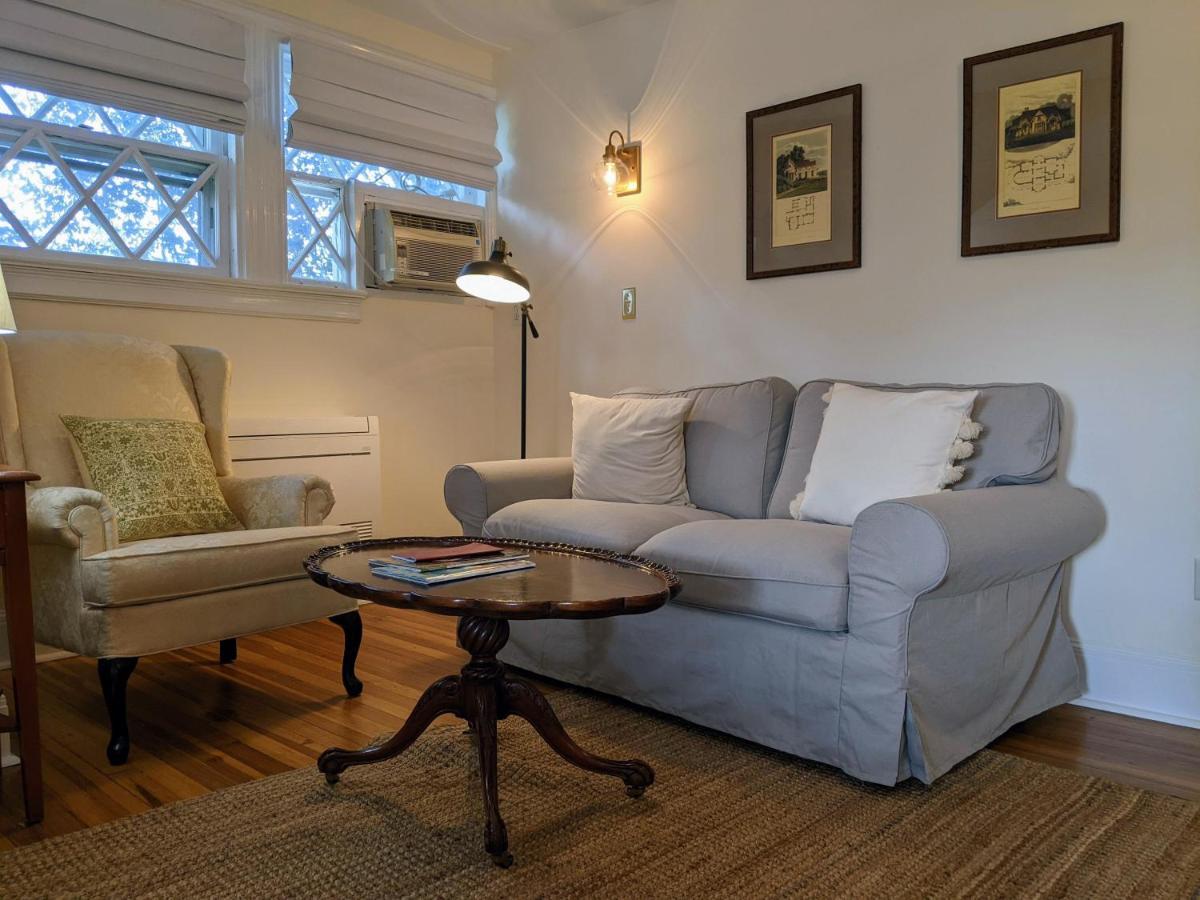 Stanton House 3*