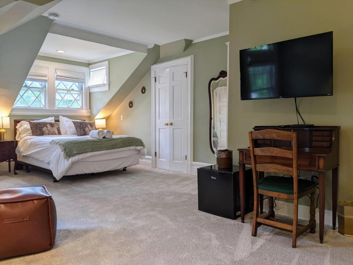 Stanton House Inn 3*