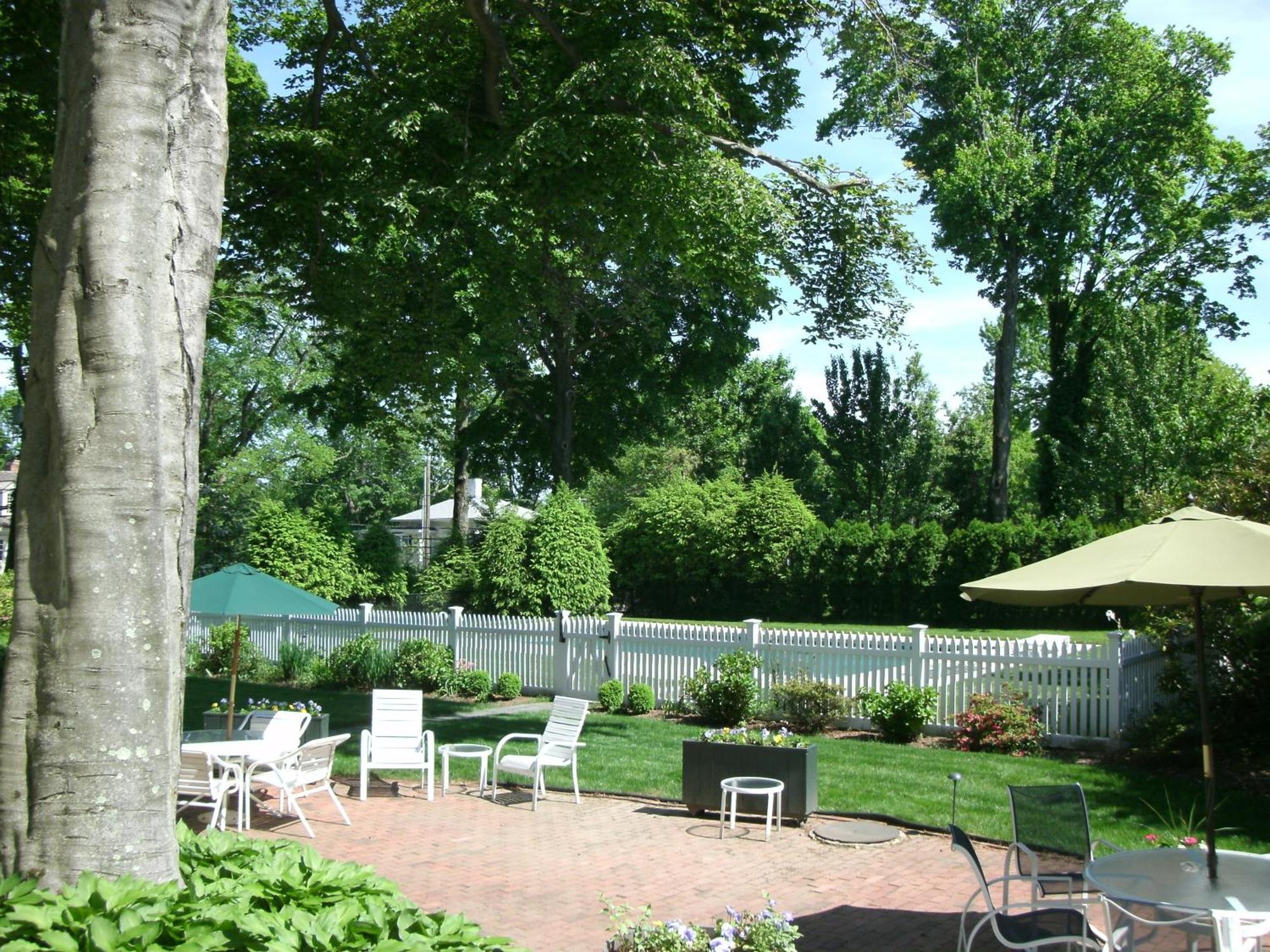 Stanton House Inn 3*